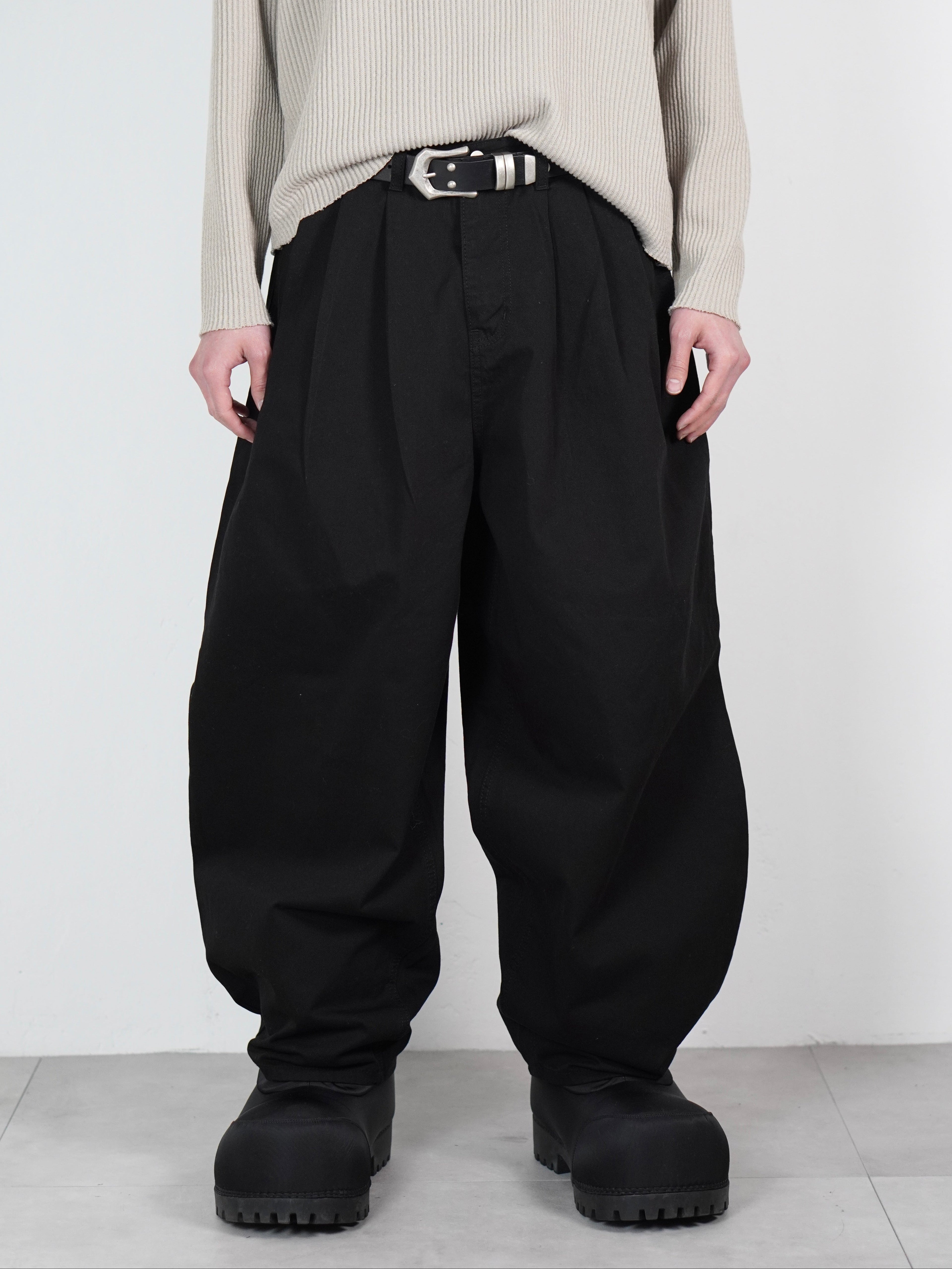 受注制【Chikashitsu +】three pleats chino wide pants – PRESSING 
