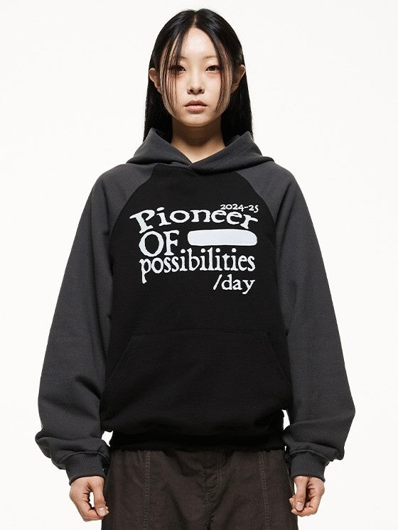 【THECOLDESTMOMENT】pioneer raglan hoodie