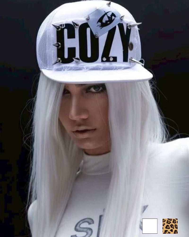 【Cozy world Wide】COZY SPIKED LOGO CAP