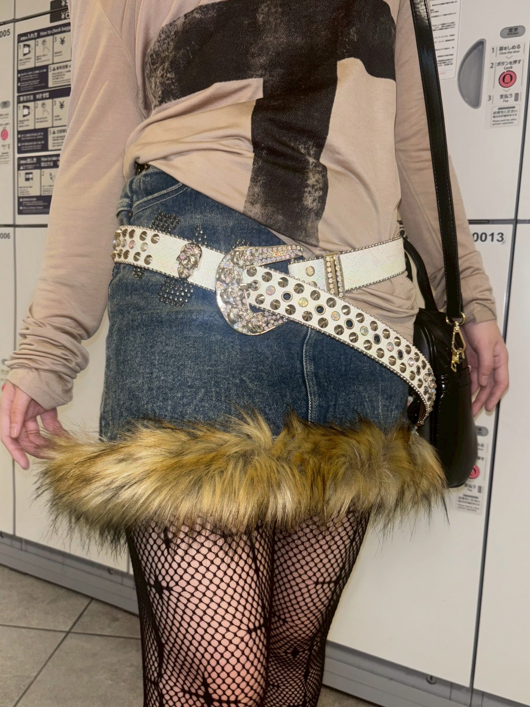 国際配送【BABY09】 Skull Studded Belt (3color)
