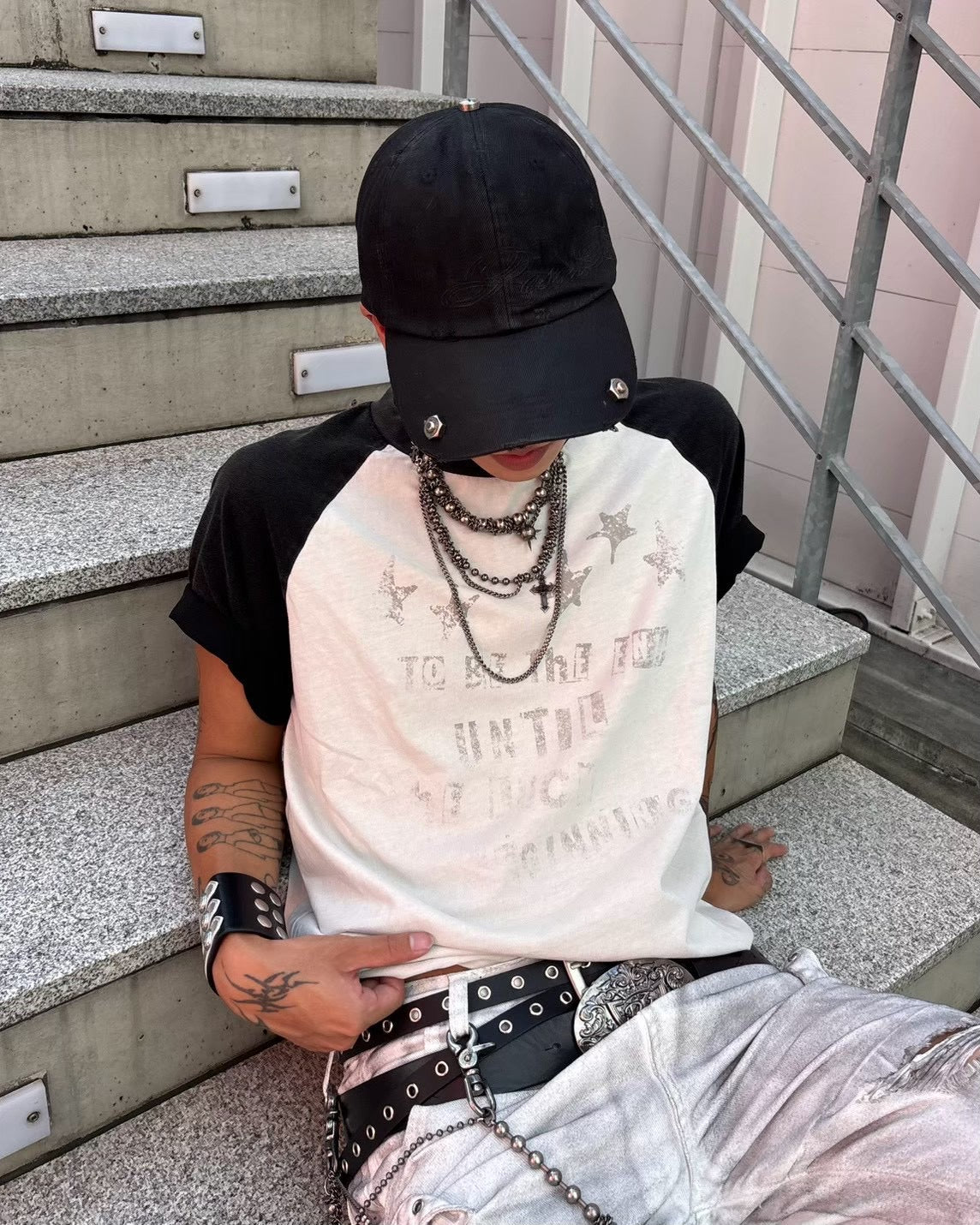 国際配送【Never mind the XU】star print raglan T-shirt (2color)