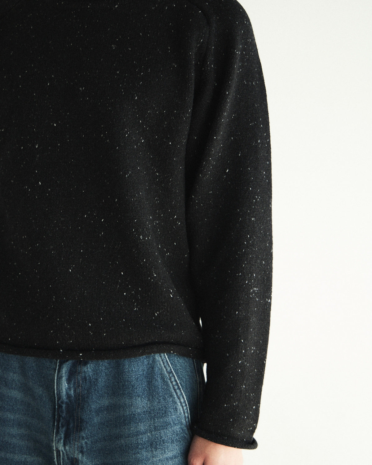 【CS】Cut-Off Nep Crewneck Knit