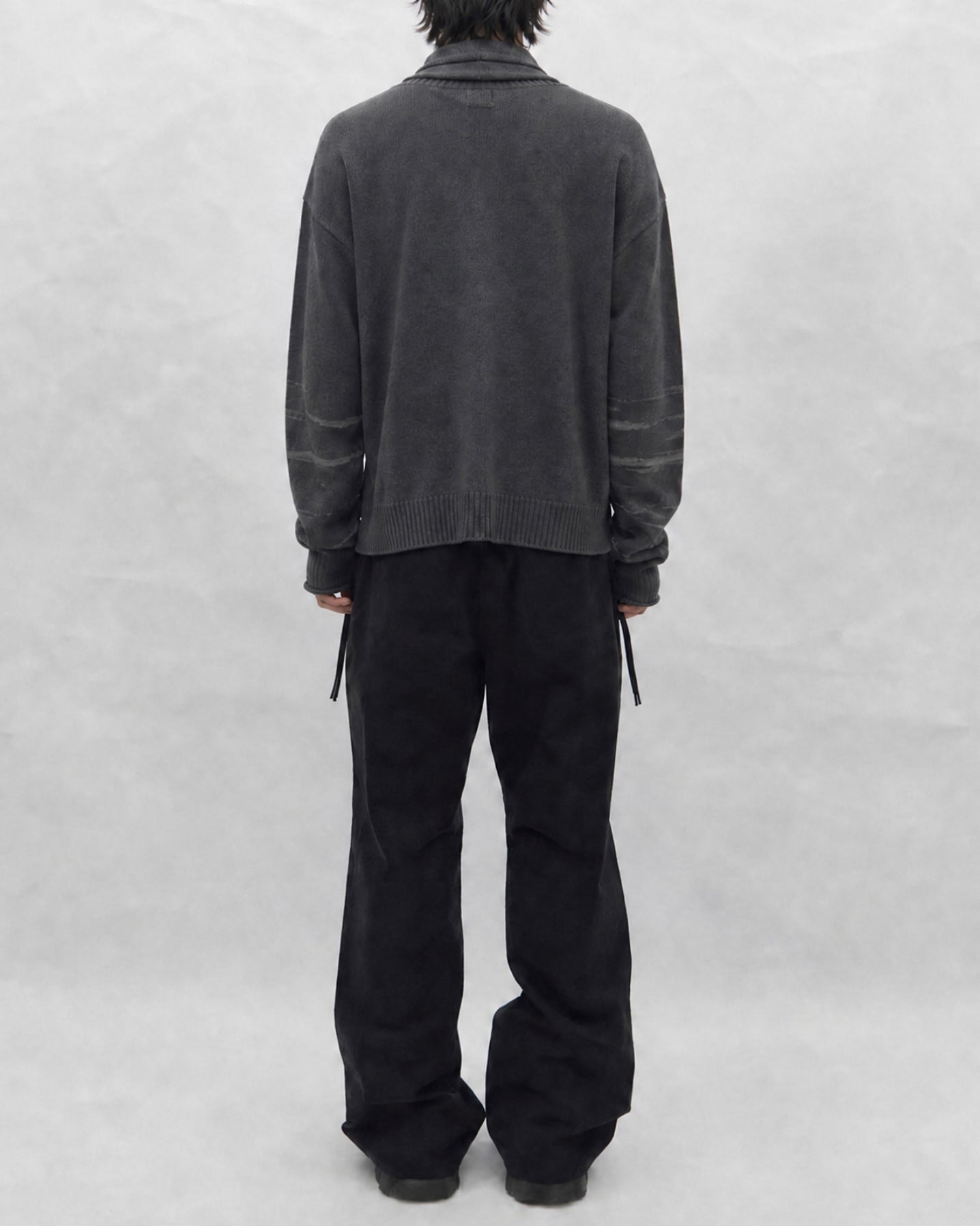 【BLR BLUER】Faded Vintage Knit Sweater