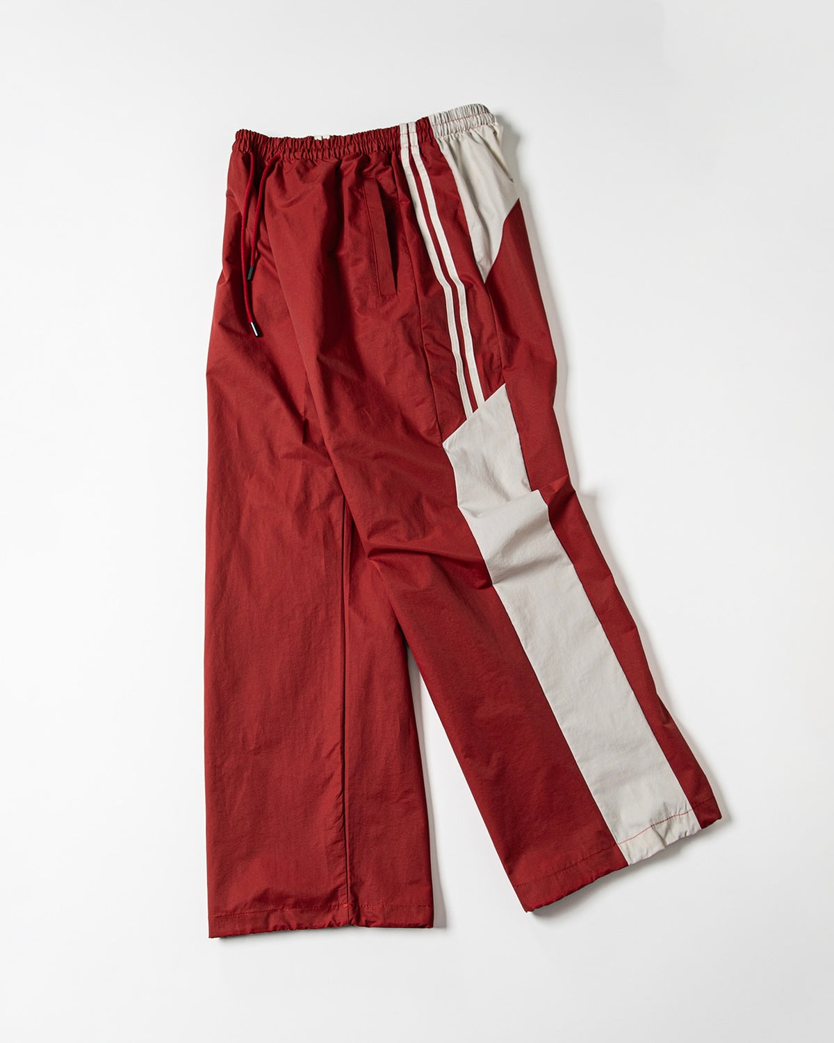 【roaringrad】26 Panel Track Pants