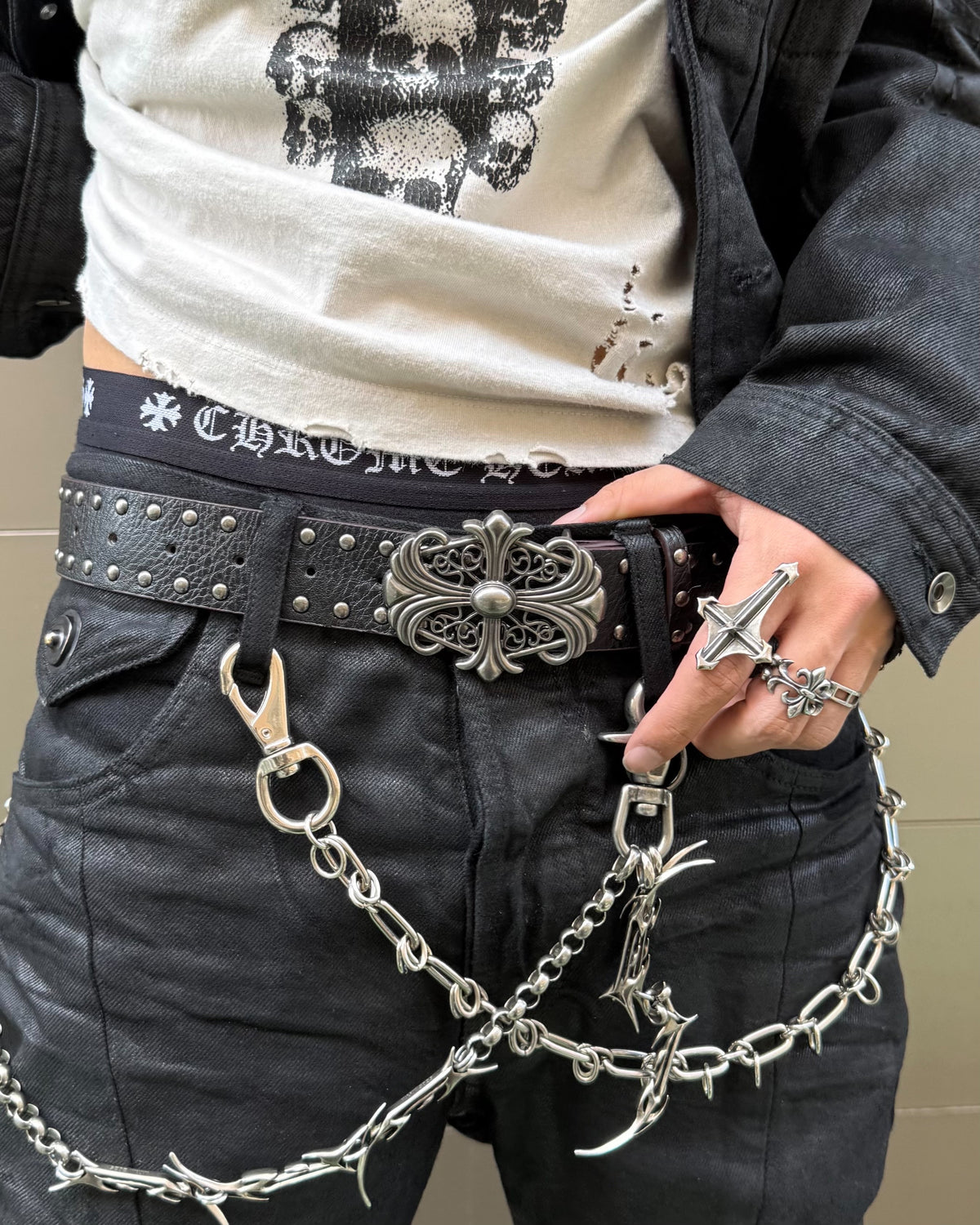 国際配送【Never mind the XU】Metal buckle punk studded belt
