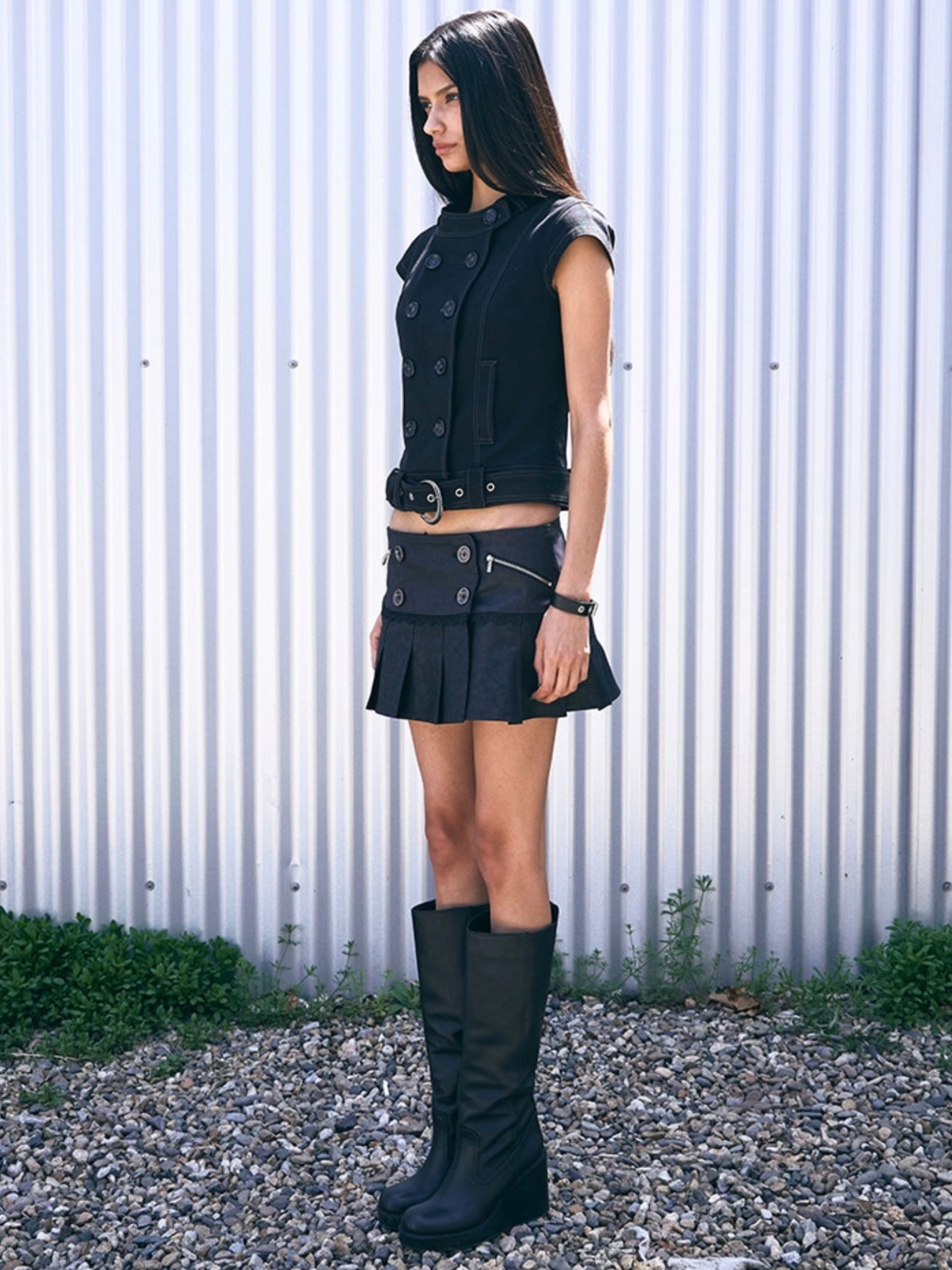 【NOT KNOWING】Double Button Pleated Skirt