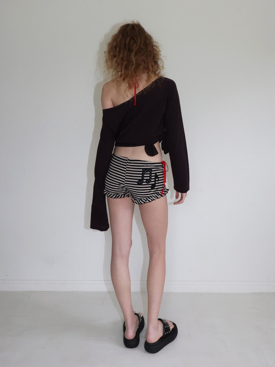 【CRANK】FRILL MICRO SHORTS