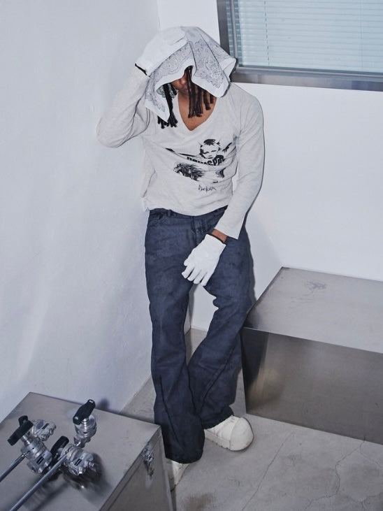 【BEBOF】Black Side Cut Flared Jeans