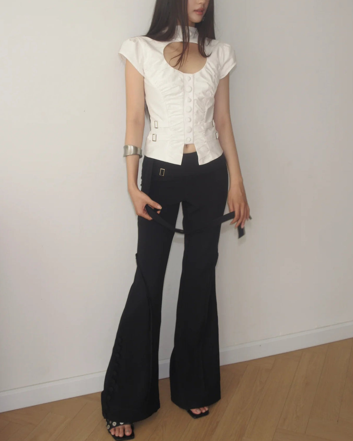 【into.eight】penta pants