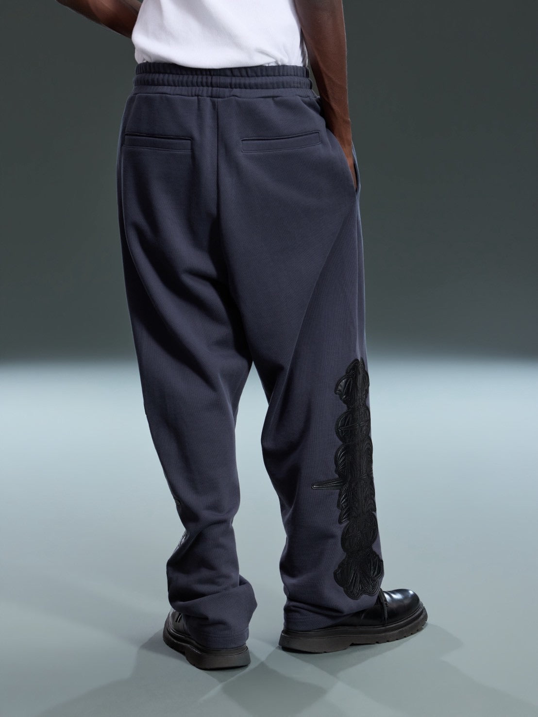 【The Boy Has No Patience】LEATHER PATCH PANTS