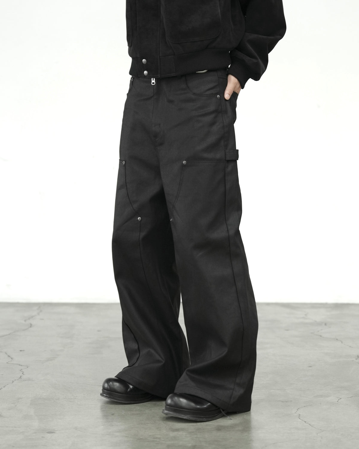 【CHIKASHITSU PLUS HIGH】Carbon coated double knee pants