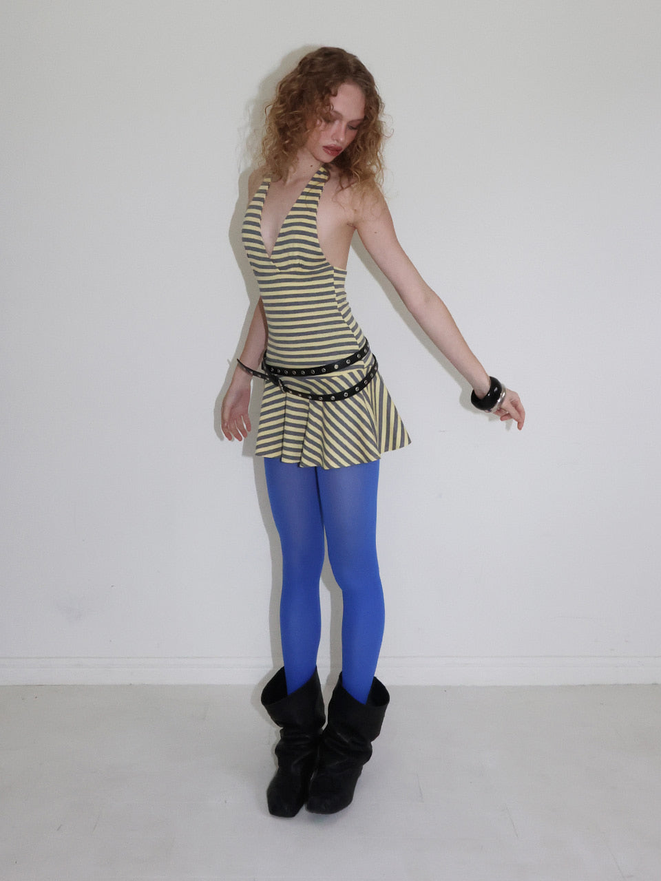 【CRANK】LOW BACK STRIPE HALTER DRESS
