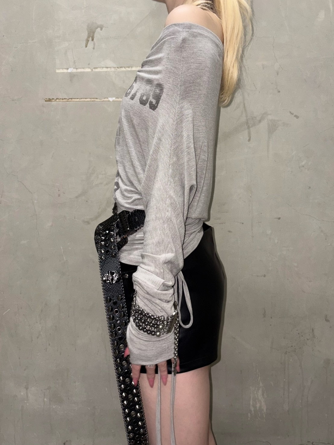 国際配送【BABY09】Buckle Faux Leather Micro Shorts