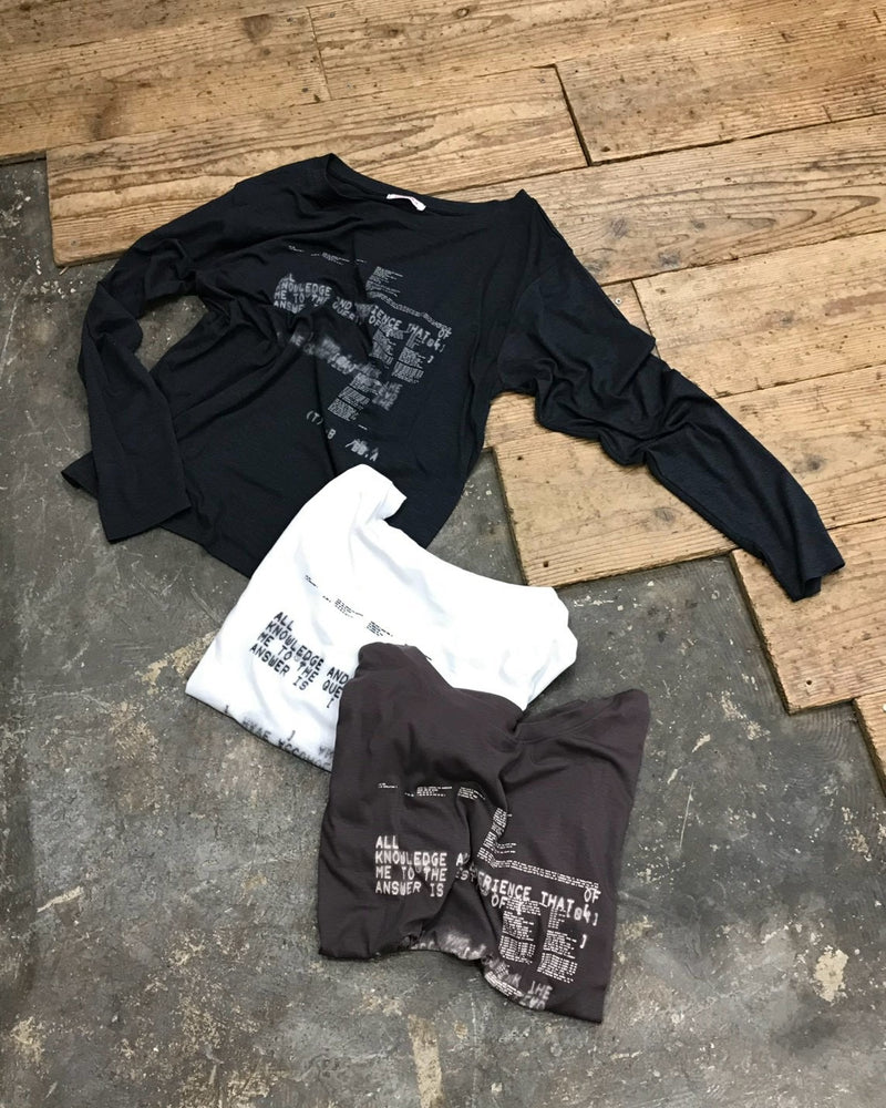 受注制【OaKS】grunge typeface off-shoulder tee (3color)