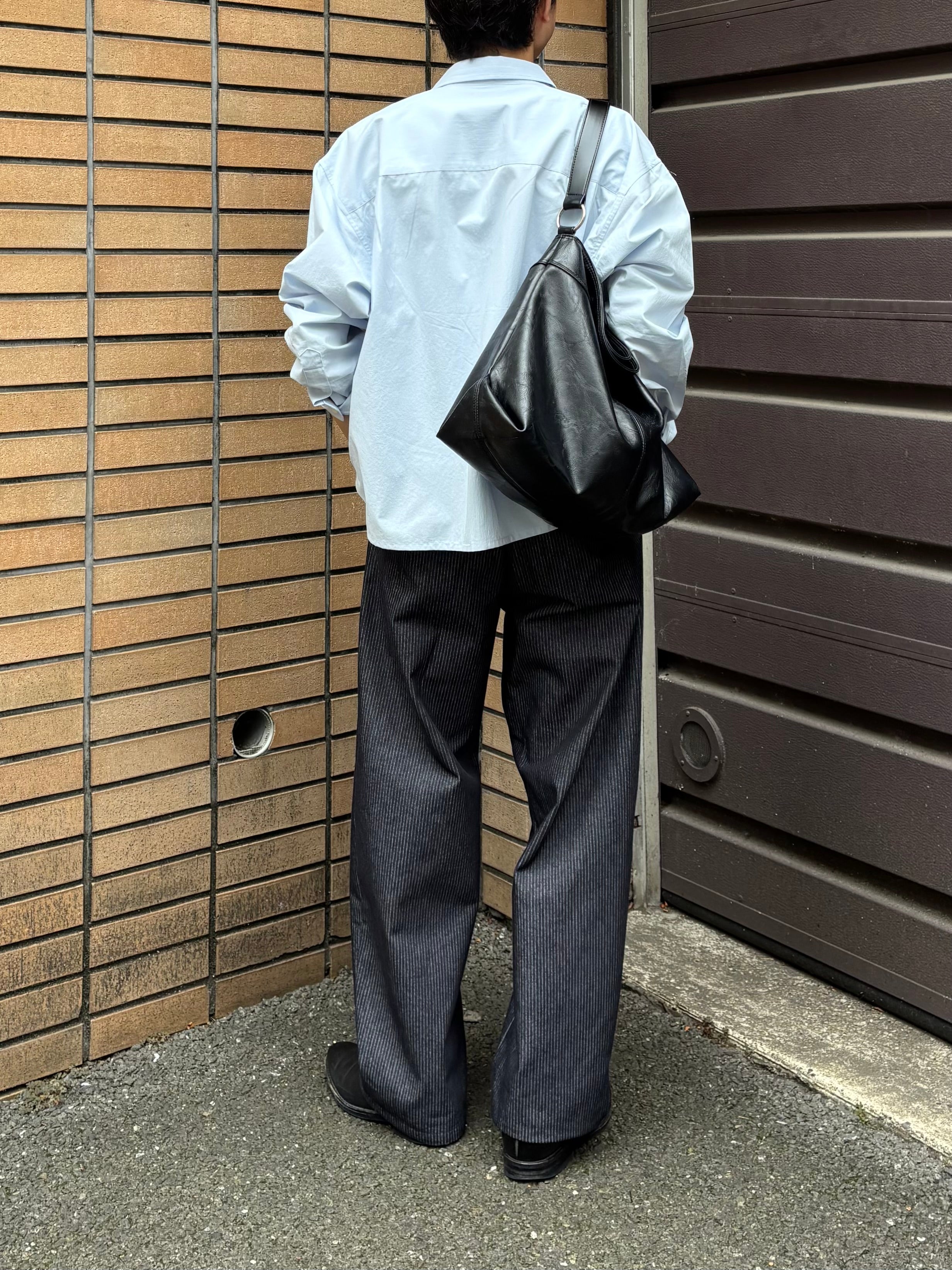 東京店WEB限定受注制【Chikashitsu +】soft touch cropped shirt (3color)