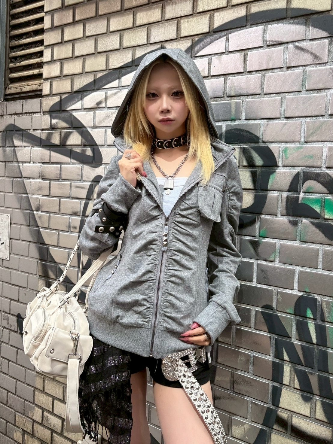 国際配送【BABY09】 Riot Shirring Zip Hoodie