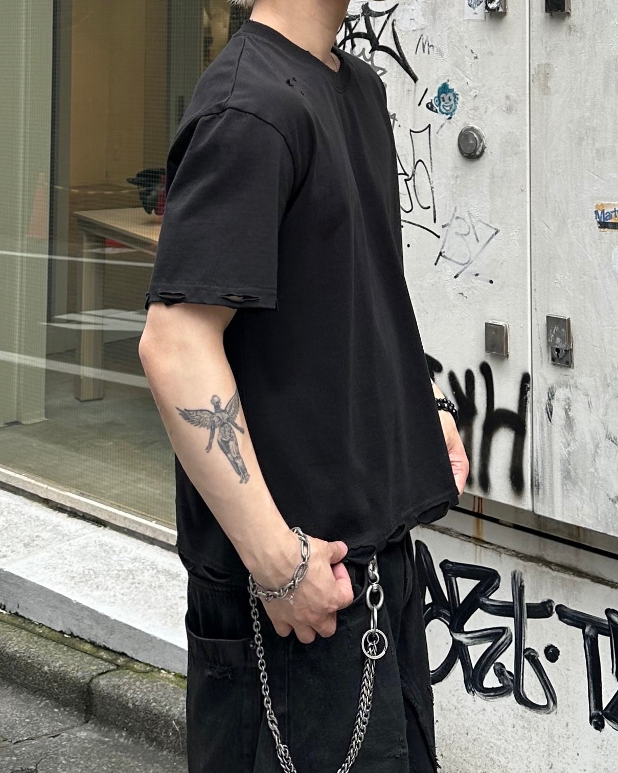 大阪店WEB限定受注制【Chikashitsu +】grunge damage crop t-shirt (3color)