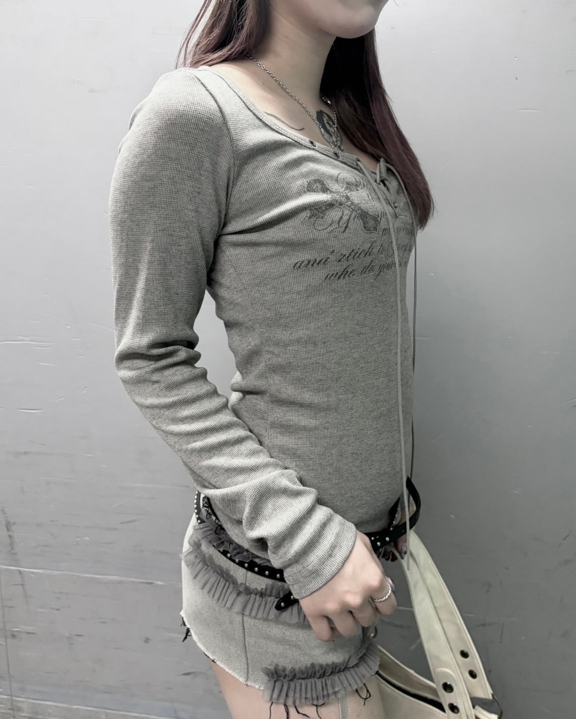 受注制【nmtc+】Lace Up Lettering Top (2color)