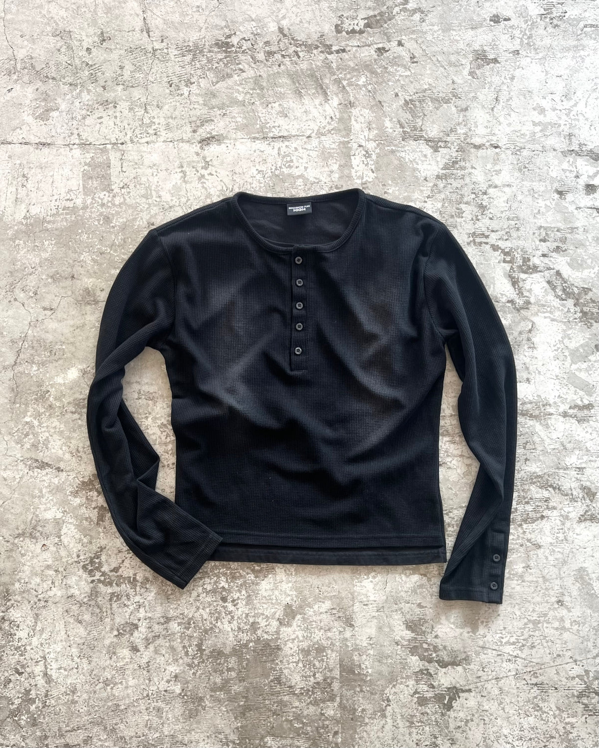 【CHIKASHITSU PLUS HIGH】Rust waffle layered henley neck tee(2color)