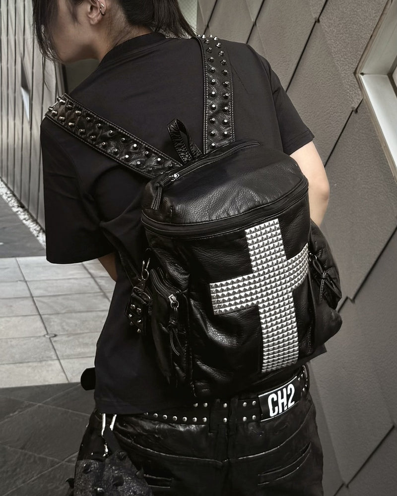 国際配送【Never mind the XU】STUDDED CROSS 2WAY BACKPACK