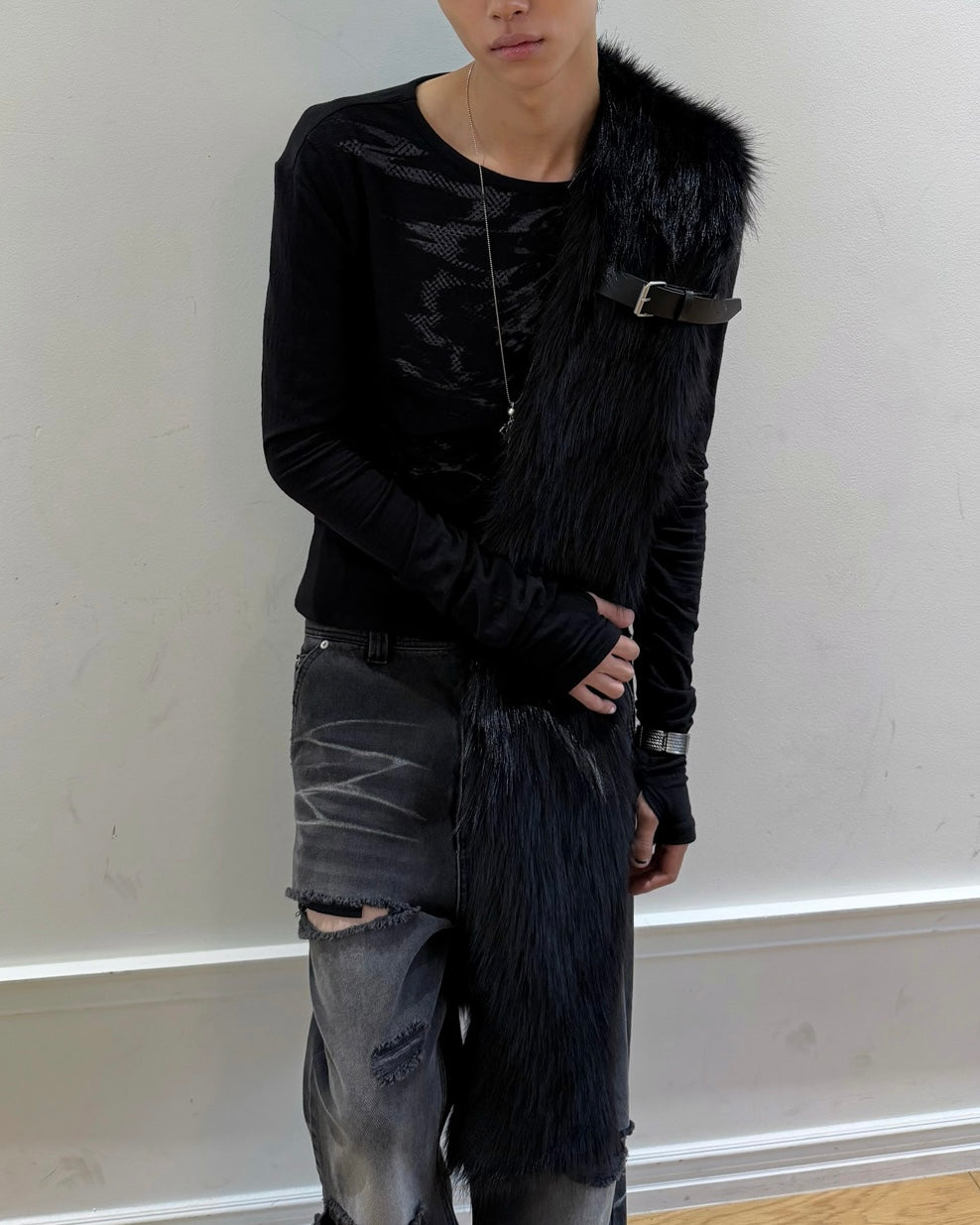 【LECYTO】Buckle Hairy Fur Muffler