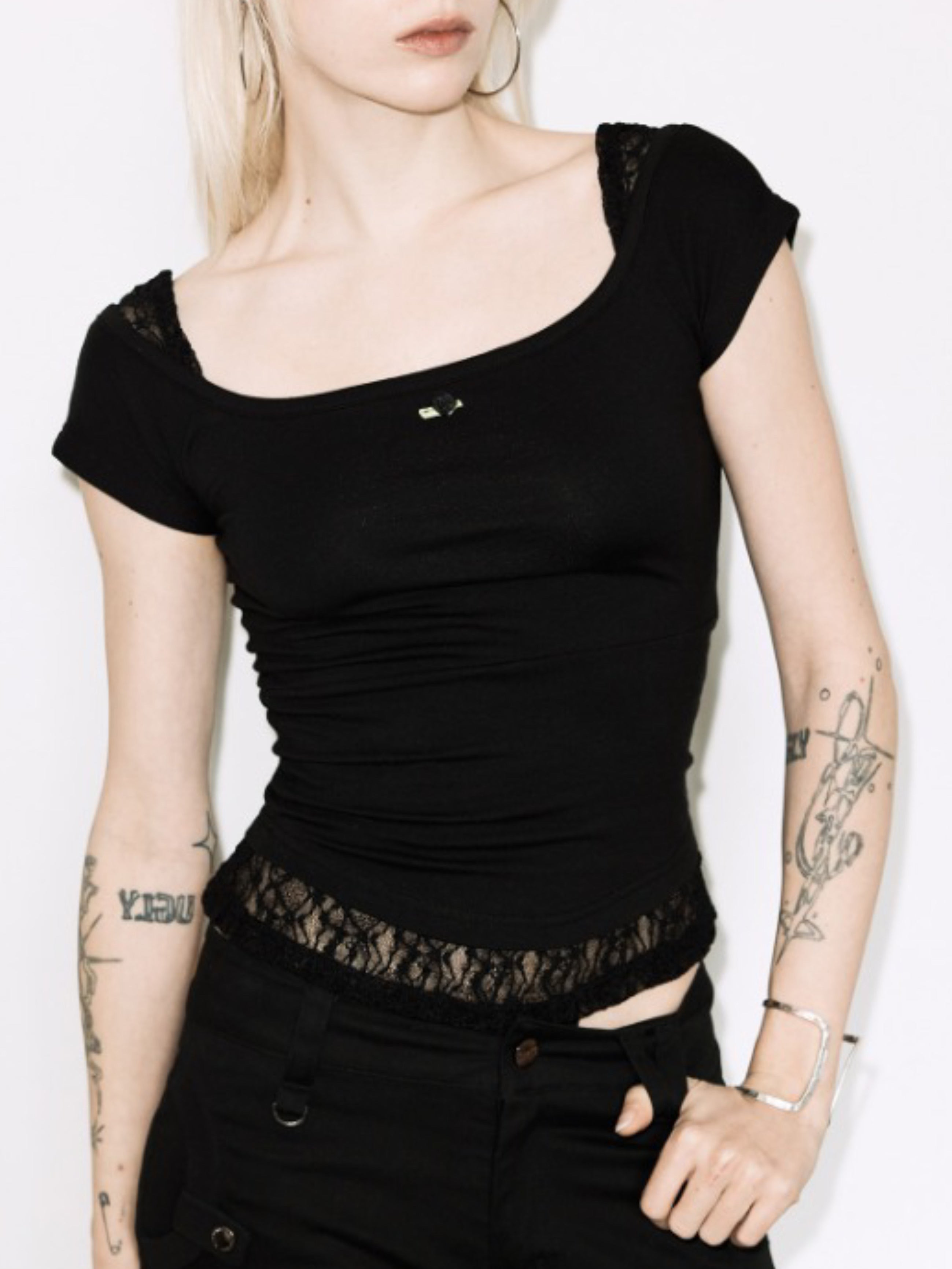 【FANCY CLUB】 LACE SQUARE NECK TOP