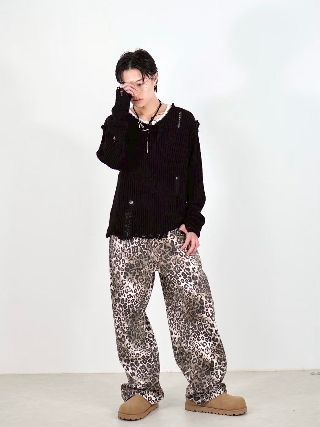 Chikashitsu +】damage reverse v neck knit (3color) – PRESSING WEB SHOP