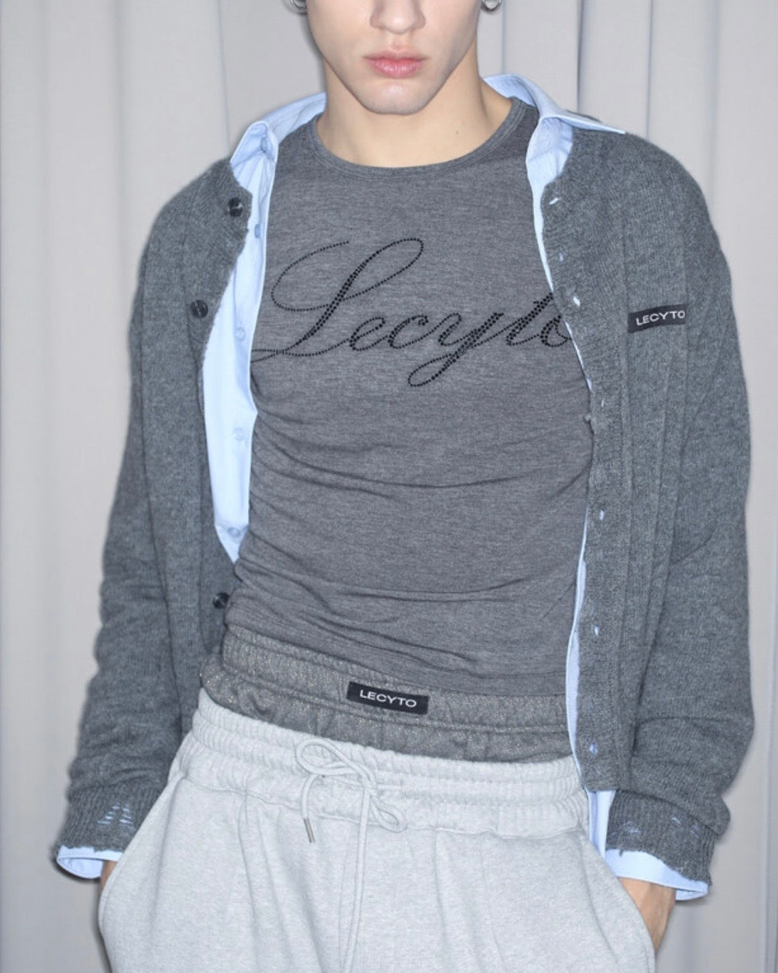 【LECYTO】Destroyed Round Wool Knit Cardigan