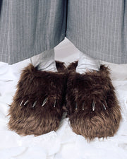 9/18 20:00 発売
国際配送【Nerd out XU】Kumasan Fur Slippers