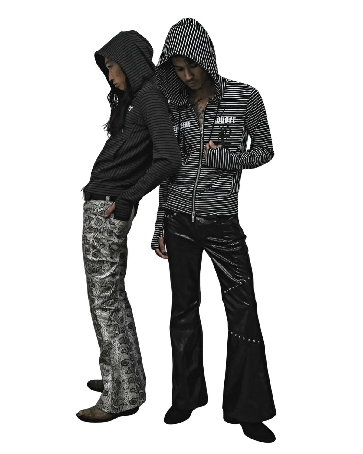 【TYPE SHADE】TYPE GRAPHIC BOARDER HOODIE