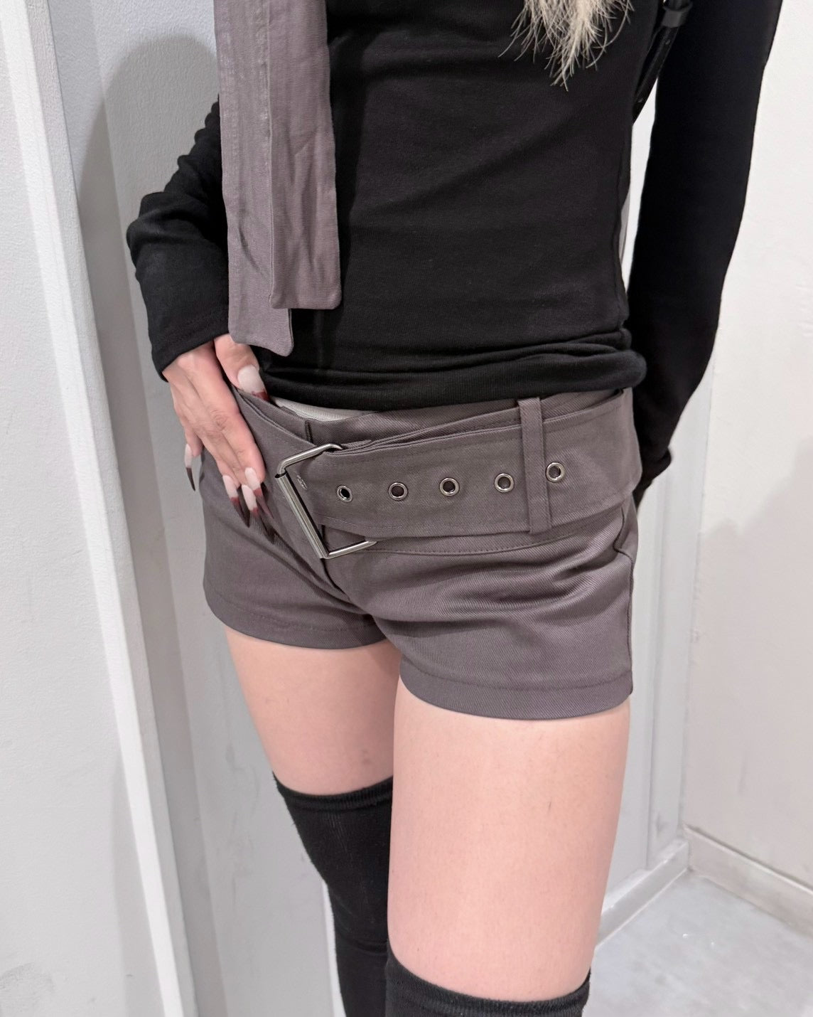 受注制【nmtc+】Belted Low-Rise Shorts (2color)
