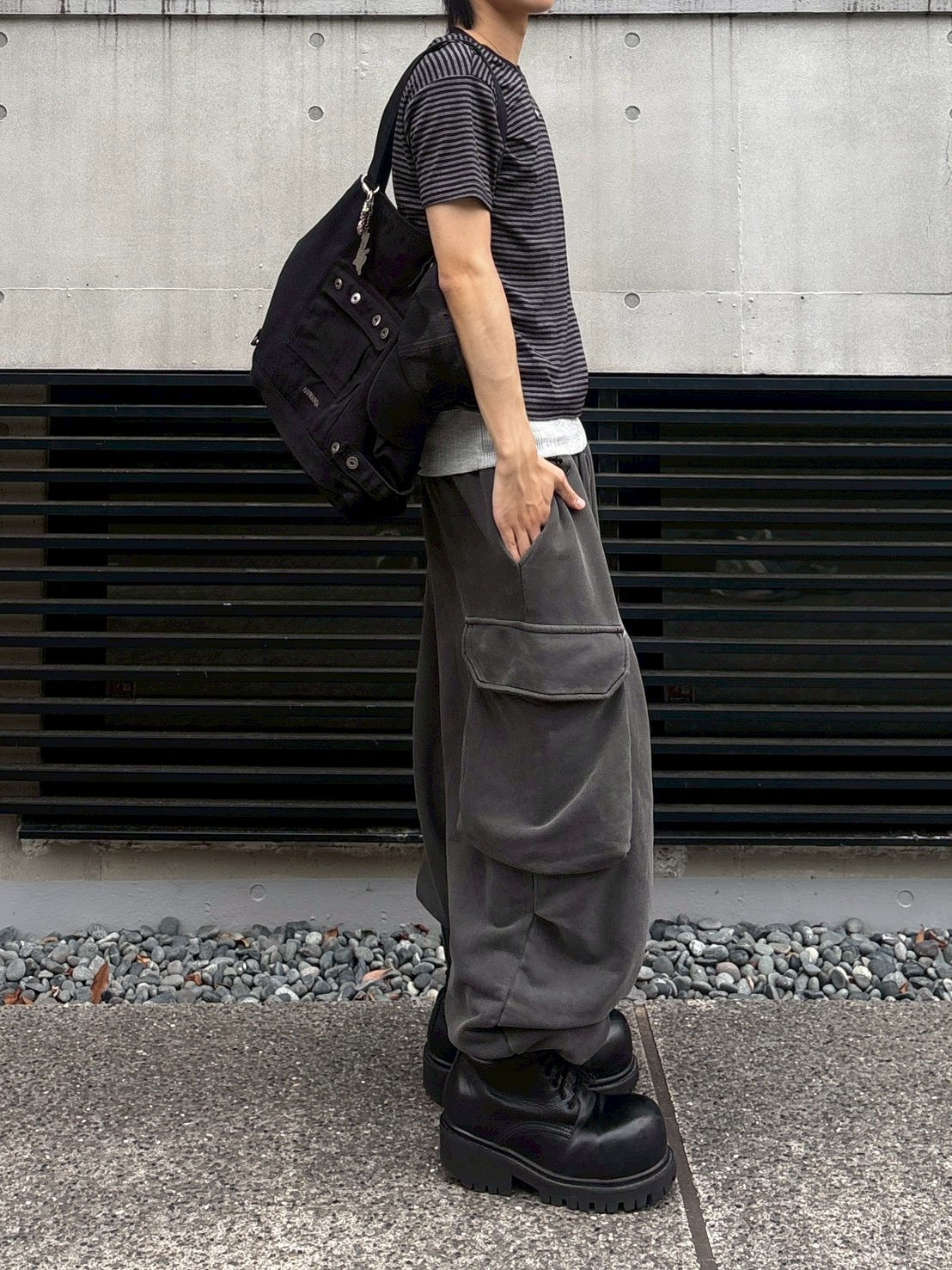 7/4 20:00発売 受注制【nmtc +】Stripe Contrast Semi Crop Tee (2color)