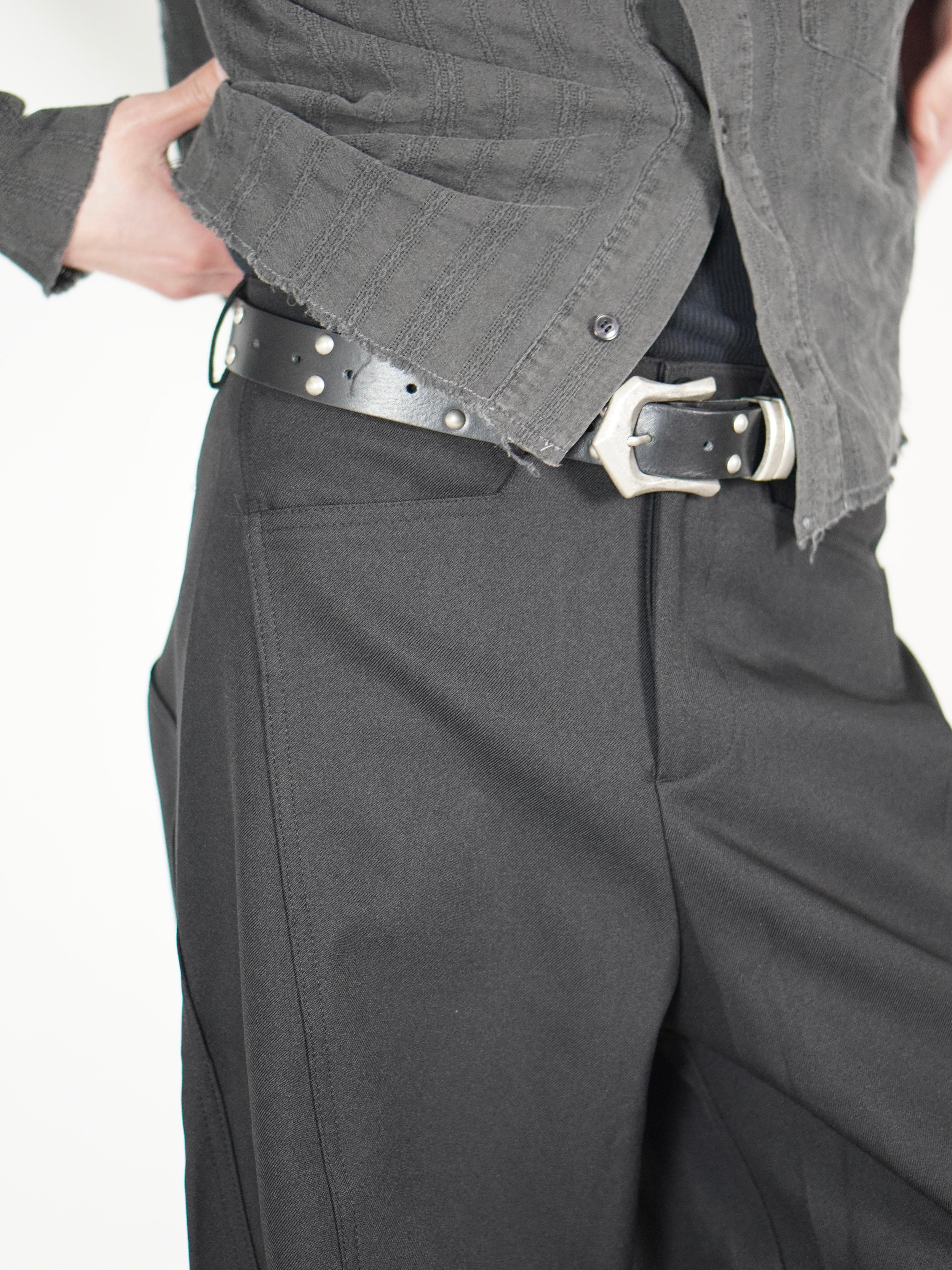 受注制【Chikashitsu +】Curve line wide pants (3color)