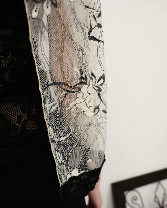 【MIAE】[香] Floral Lace Scarf
