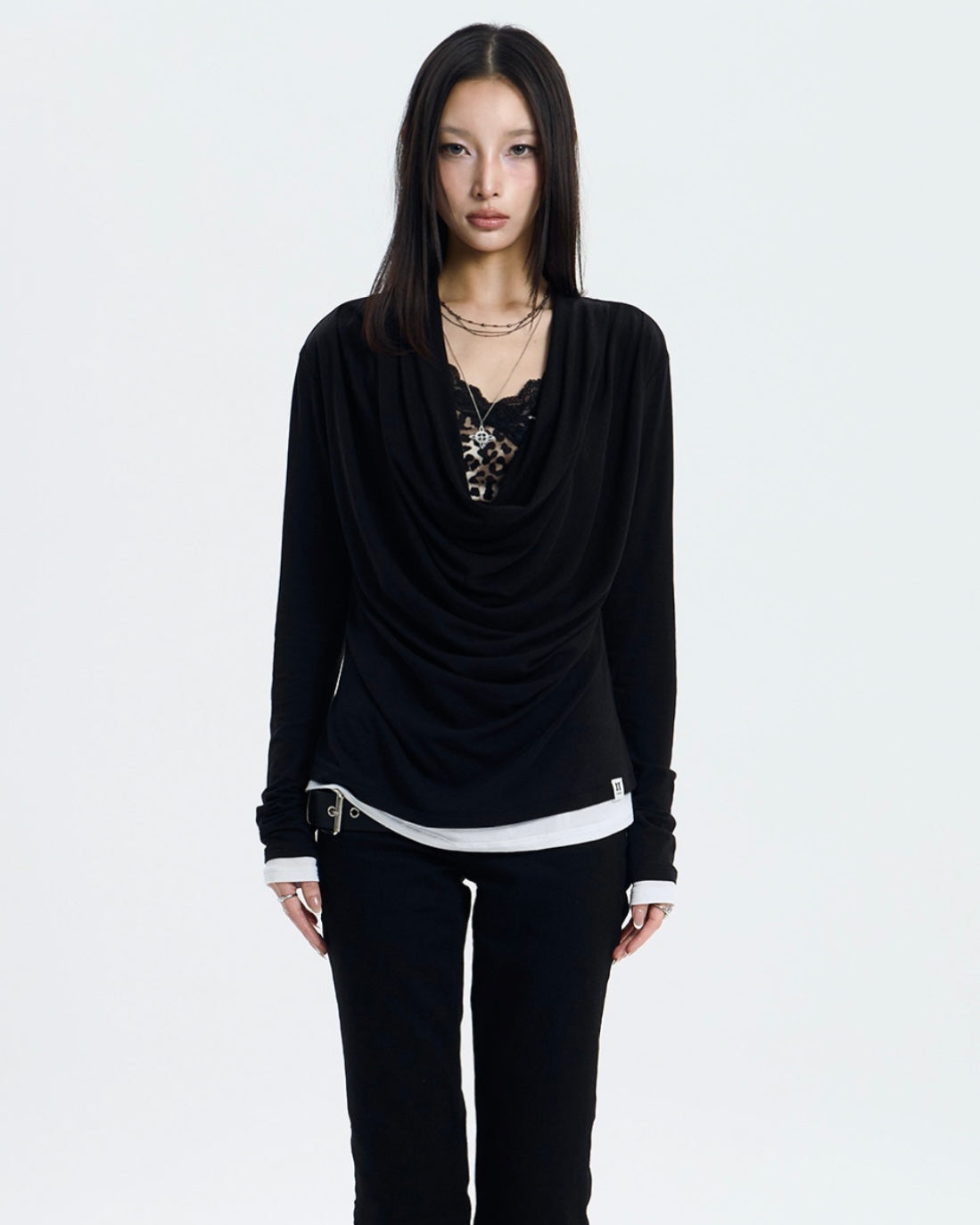 【NOT KNOWING】Deep Cowl Layered Top
