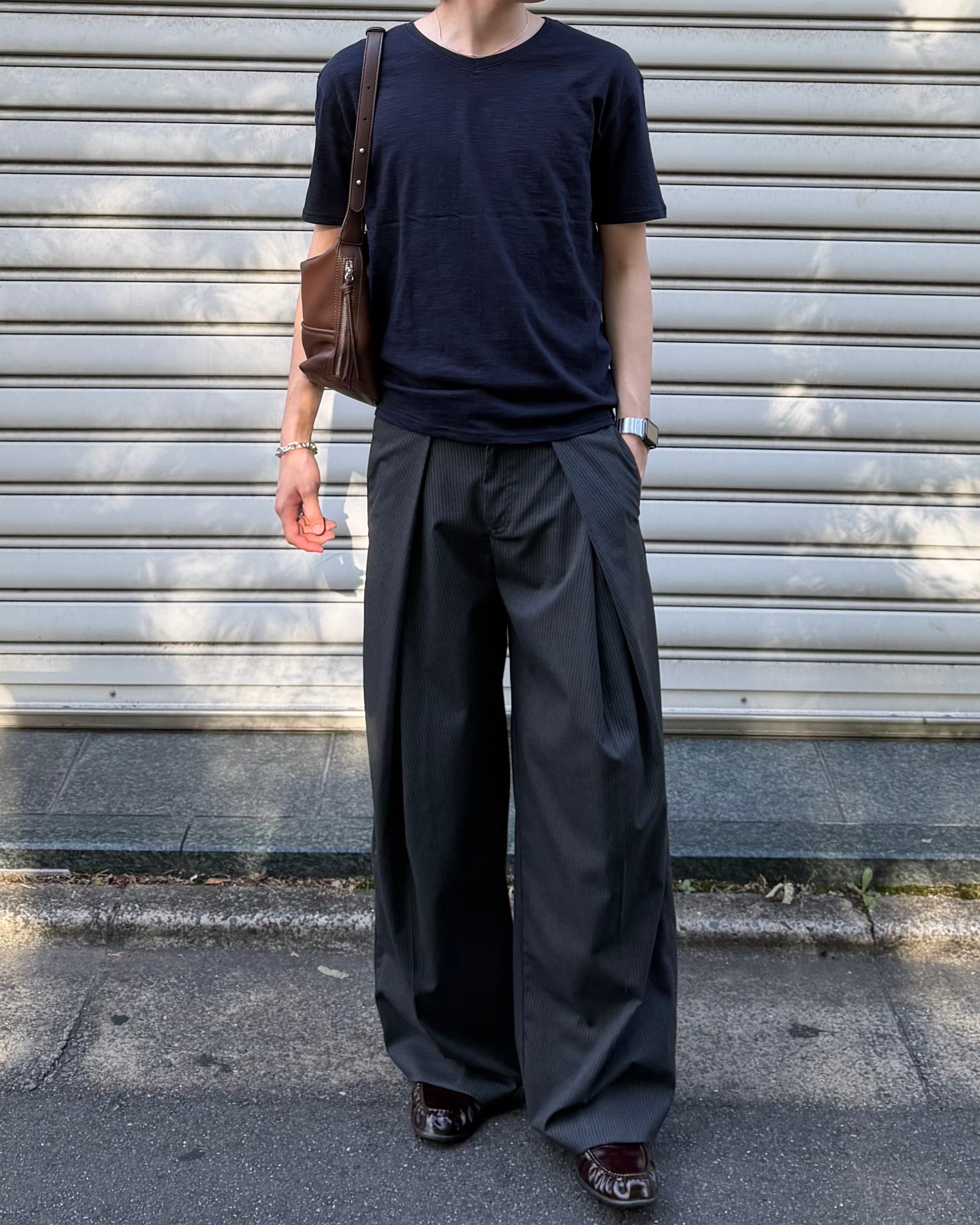 東京店WEB限定受注制【Chikashitsu +】slub v-neck tee (3color)