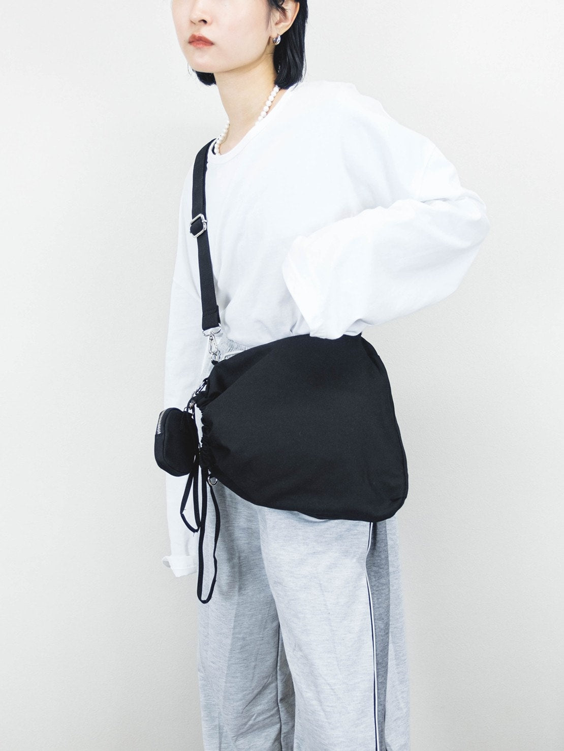 受注制【Chikashitsu +】strap shoulder bag (2color)