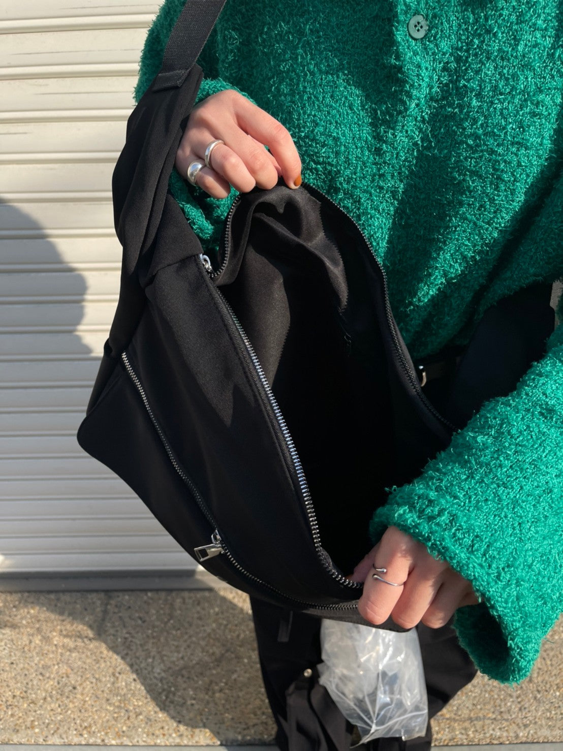 受注制【Chikashitsu +】design shoulder bag