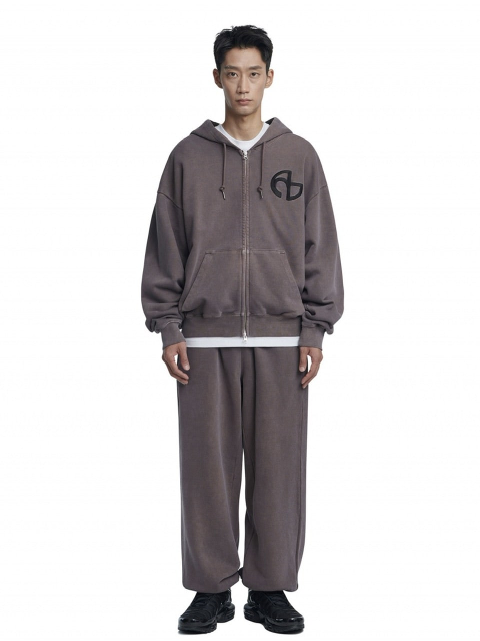 【NOMANUAL】OVERDYED SWEATPANTS
