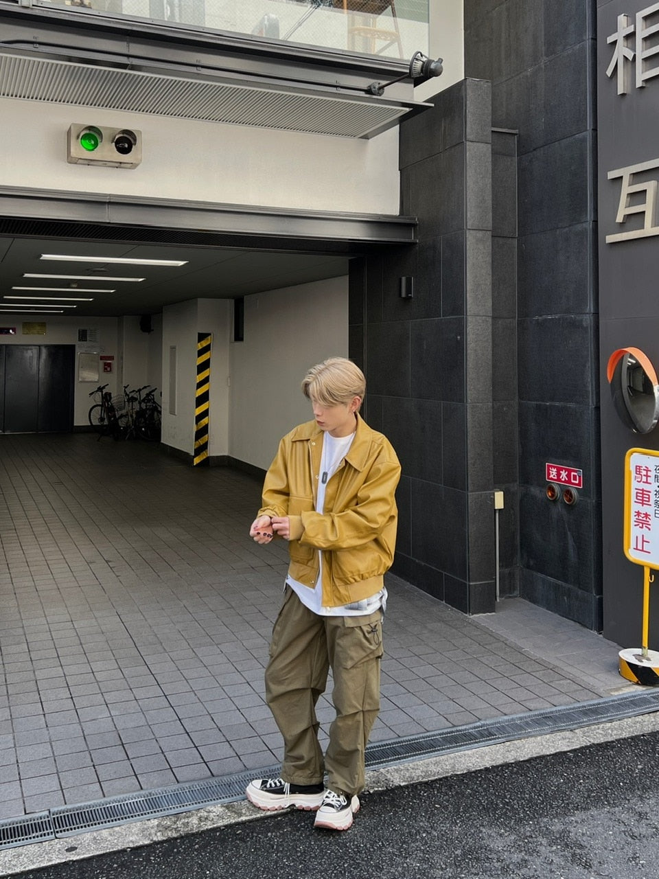 大阪店WEB限定受注制【Chikashitsu +】full length cargo pants (2color)