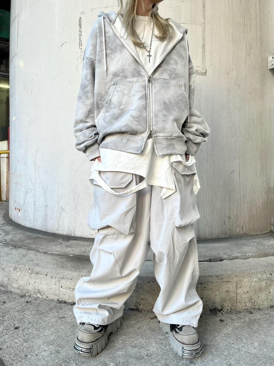 受注制【Never mind the XU】big pocket wide cargo pants (2color)