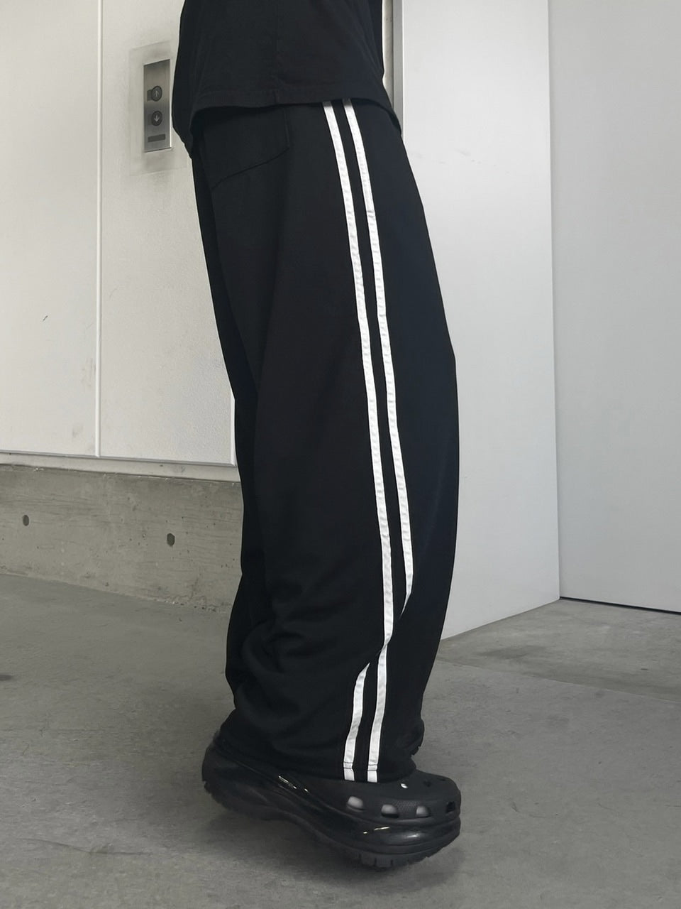 受注制【youll】track wide pants (2color)