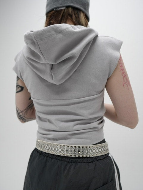 受注制【Never mind the XU】shirring cropped hoodie (2color)