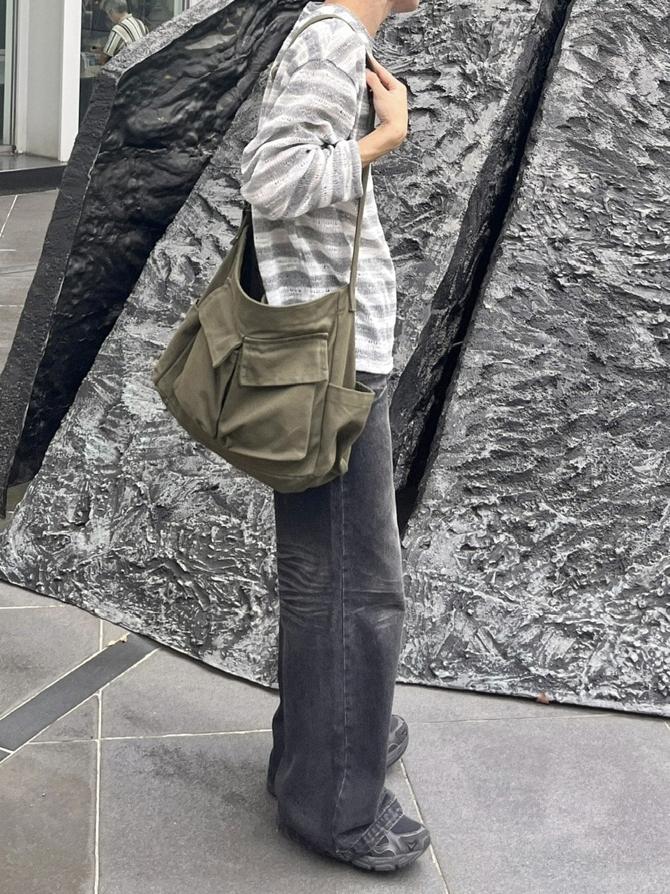 受注制【youll】pocket shoulder bag (2color)