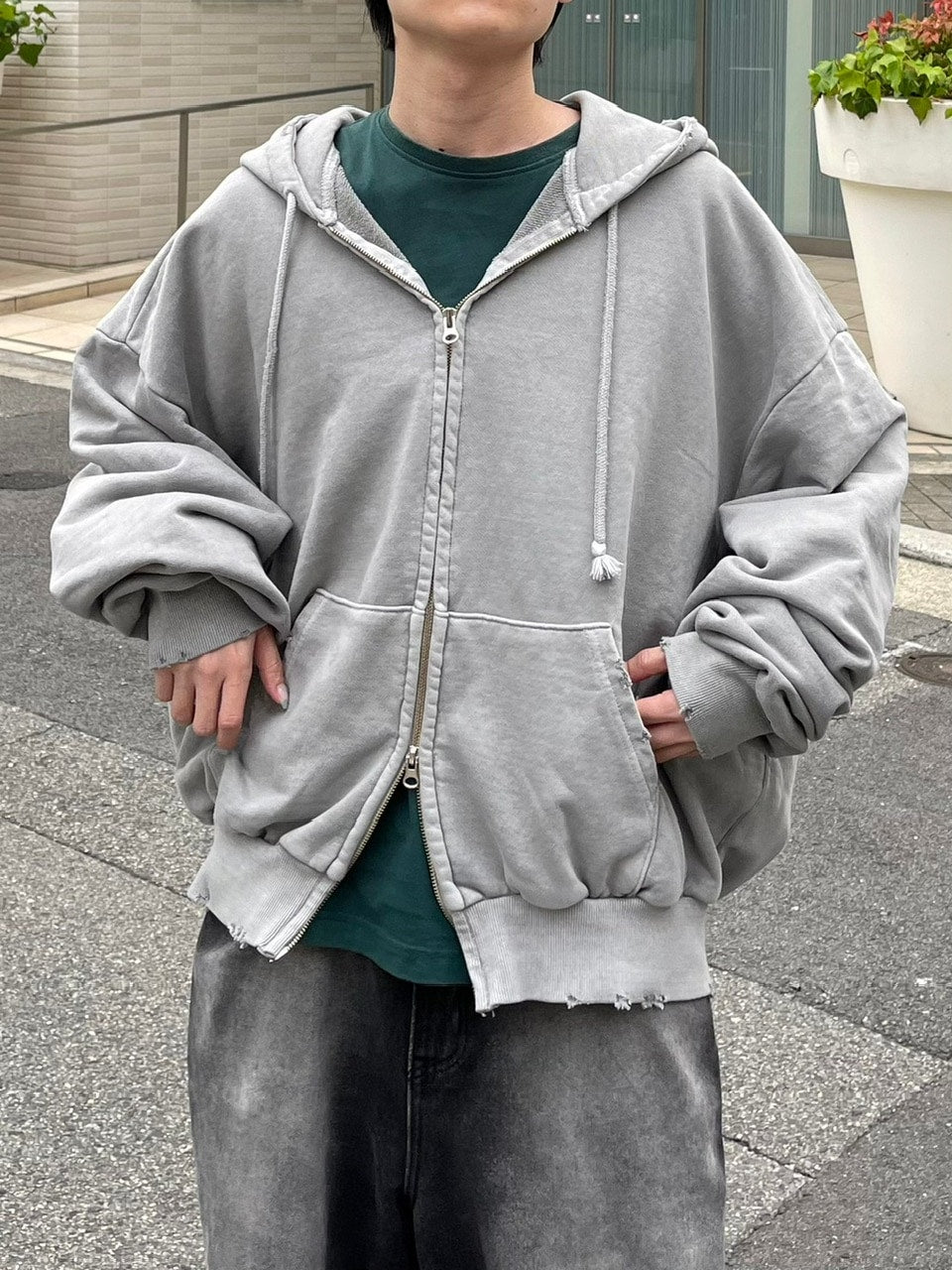 大阪店WEB限定受注制【Chikashitsu +】damage zip up hoodie (3color) / 【チカシツプラス】ダメージ長袖ジップアップパーカー