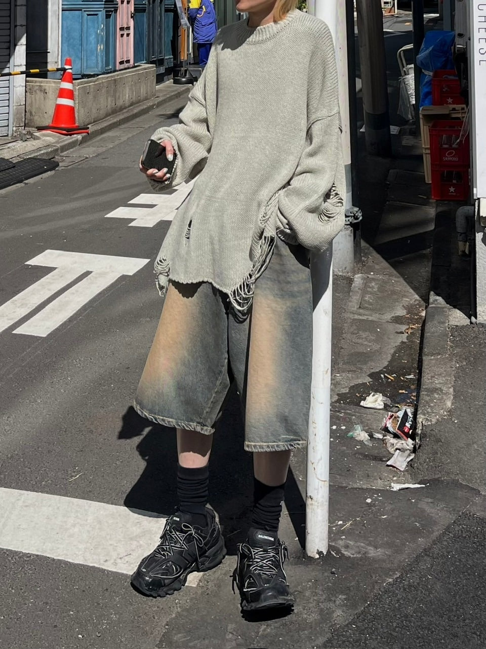 受注制【Chikashitsu +】oversized damage knit (2color