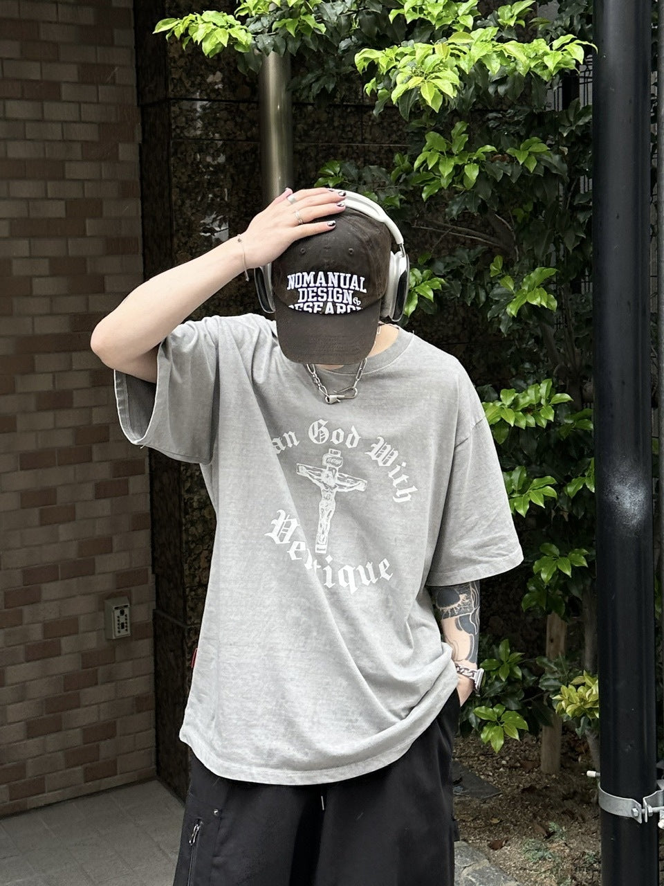 大阪店WEB限定【Chikashitsu +】box fit jesus t-shirt (2color)