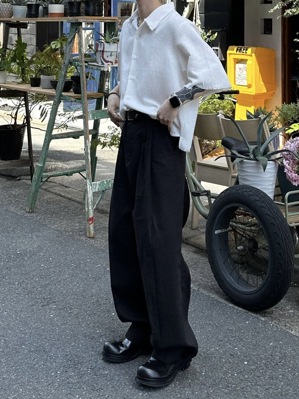 大阪店WEB限定受注制【Chikashitsu +】2tuck wide cotton pants (2color)