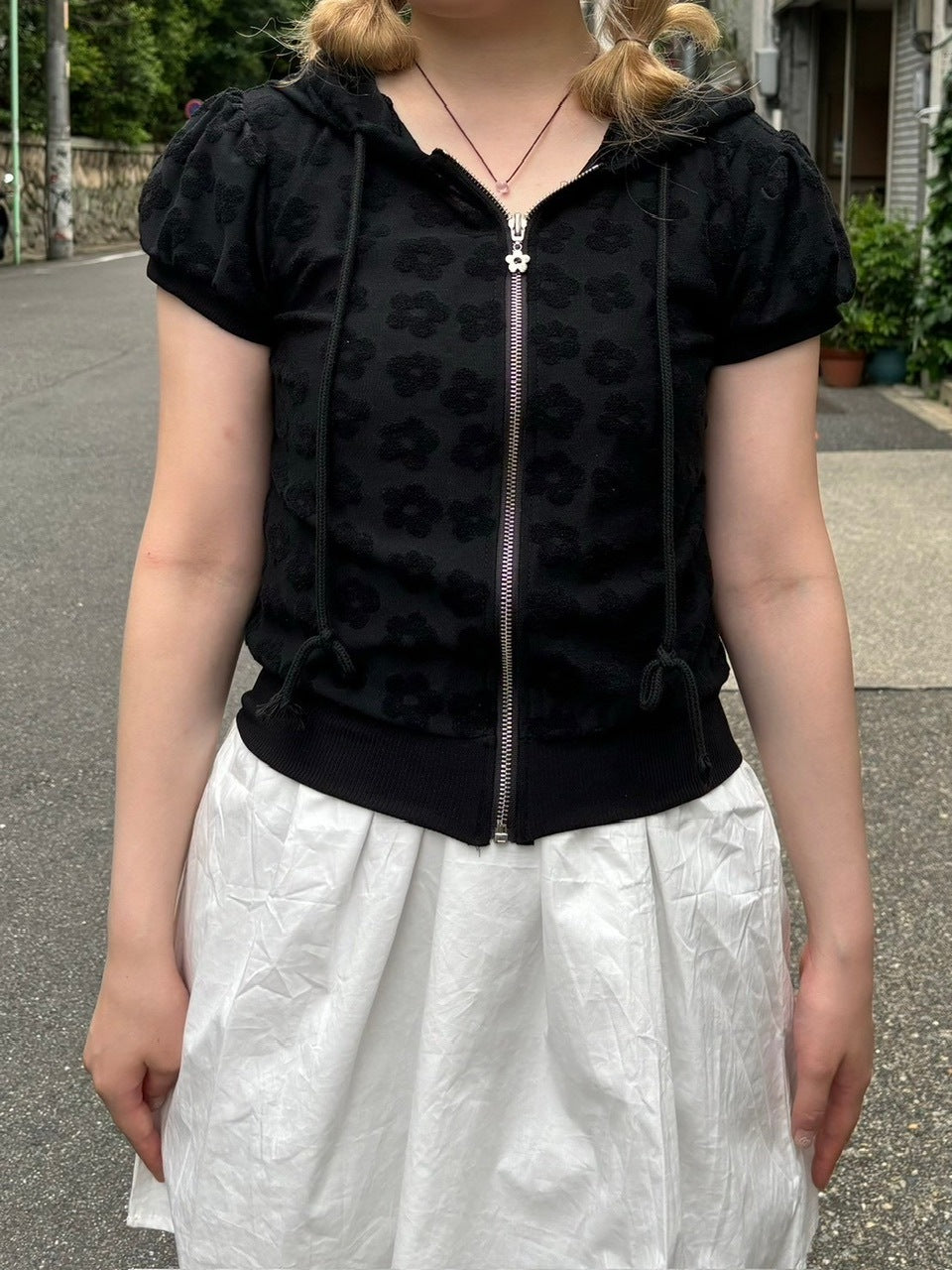 受注制【OaKS】flower pattern cropped zip hoodie (2color)