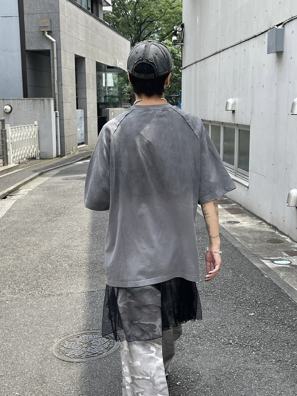 【Never mind the XU】washed design t-shirts (2color)